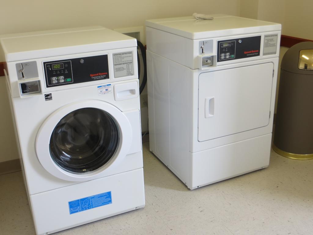 Hotel Wingate By Wyndham - Complimentary Area Shuttle 3*